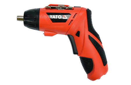 Akumulátorový šroubovák Yato Li-Ion 3,6 V 1,3 Ah YT-82760